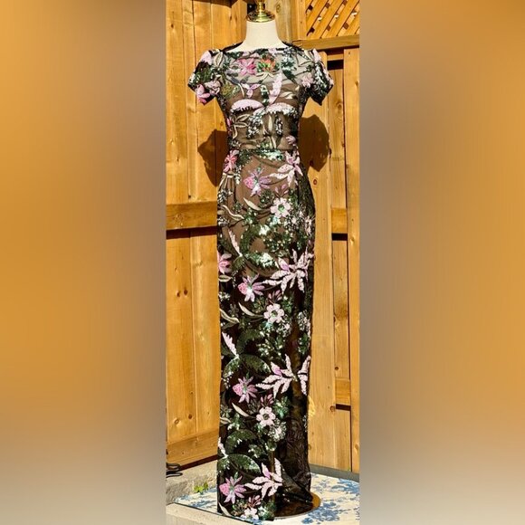 🆕 BRONX & BANCO 🧿 NWOT Zinnia Side-Split Sequin & Embroidered Gown, Sz XS US 2 - Picture 12 of 16